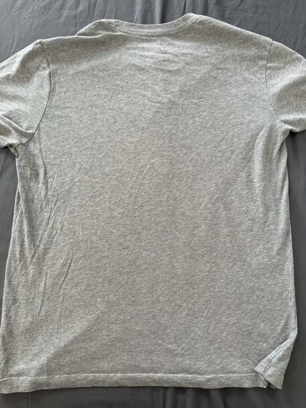 Nike Dri-FIT The Nike Tee Gray Large Swoosh Athletic T-Shirt Men’s Med
